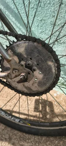 Roda bicicleta motorizada mais pineu novo