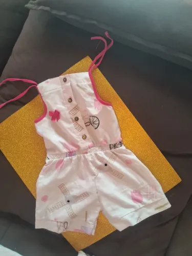Lote de vestidos tamanho 4 anos, alguns de marca