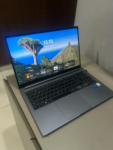 Samsung Galaxy Book4
