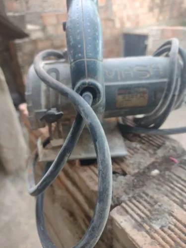 Maquita em boas condições de uso