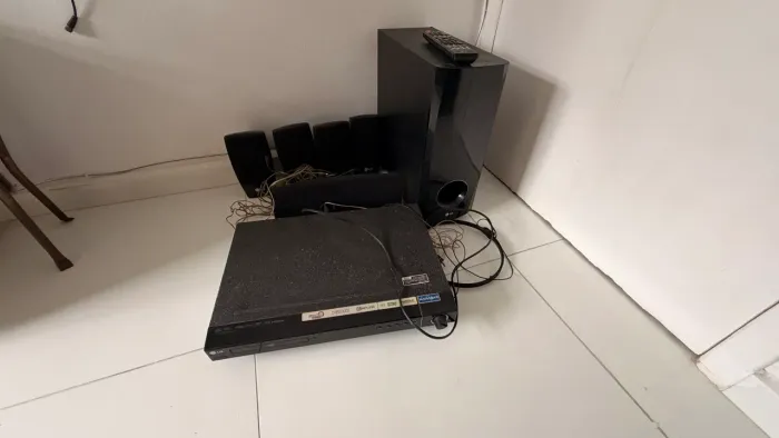 Home Theater LG DVD/Blue-ray e Karaokê