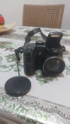 Câmera Digital GE X500 + 2 Cartões SD Sandisk - Ótimo Estado - Completa