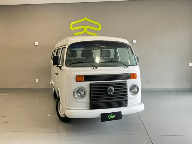 Volkswagen Kombi Lotação 1.4 MI Total Flex 8V 2010