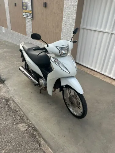 BIZ 110i Branca abaixo da FIPE.