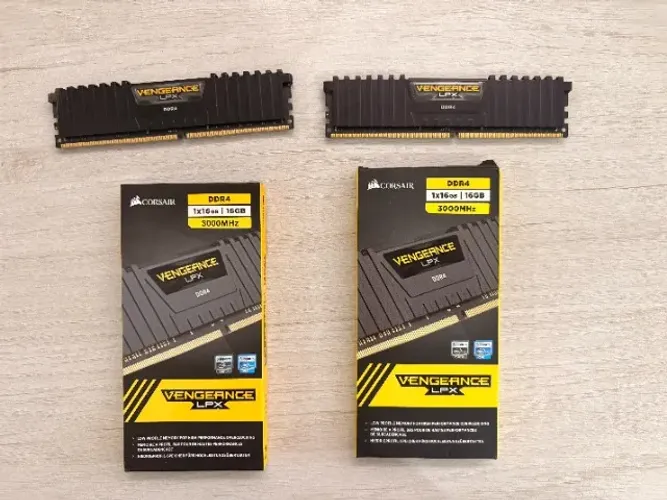 Corsair Memória de desktop Vengeance LPX 32GB (2 x 16GB) DDR4 3000mhz C16 - preto