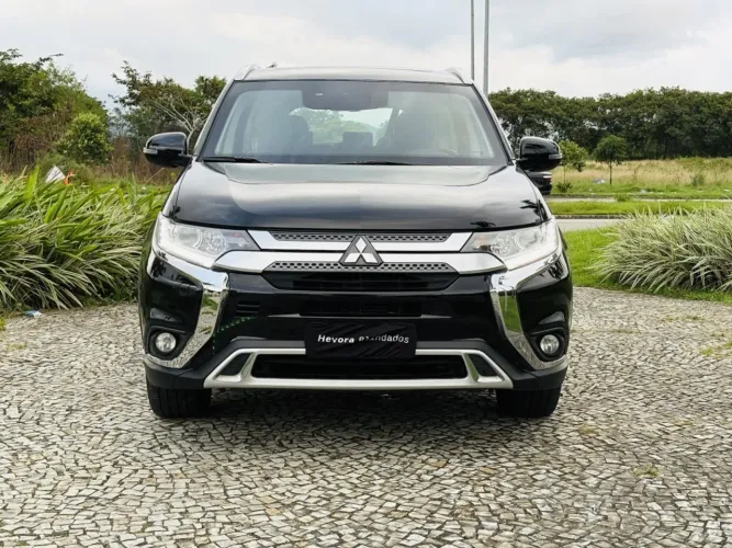 Mitsubishi Outlander GLS 2.0 16V 5P Aut. 2019