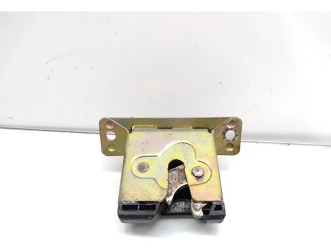Fechadura Porta Malas Kadett 1995