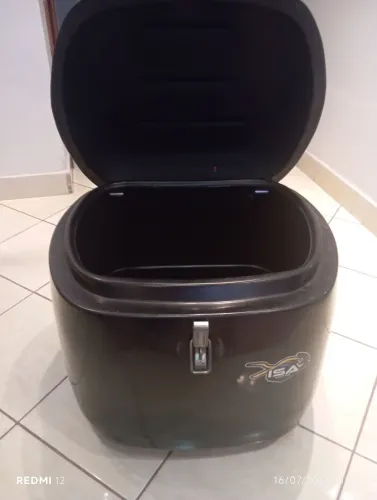 Baú resiplastic 90L