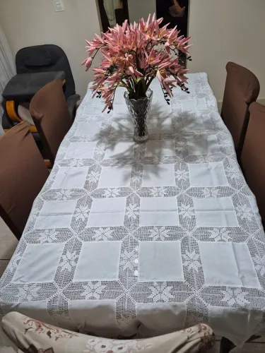 Toalha de mesa Linho & Crochê 1,50x2,60cm.
