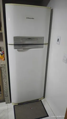 Geladeira Electrolux Dúplex Branca