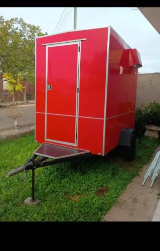 Food trailer fabricação própria, medidas (2.5x1.5)