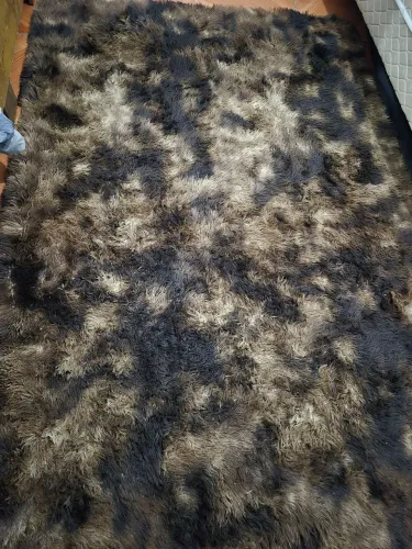 Tapete peludo seminovo 2.00 por 1.50