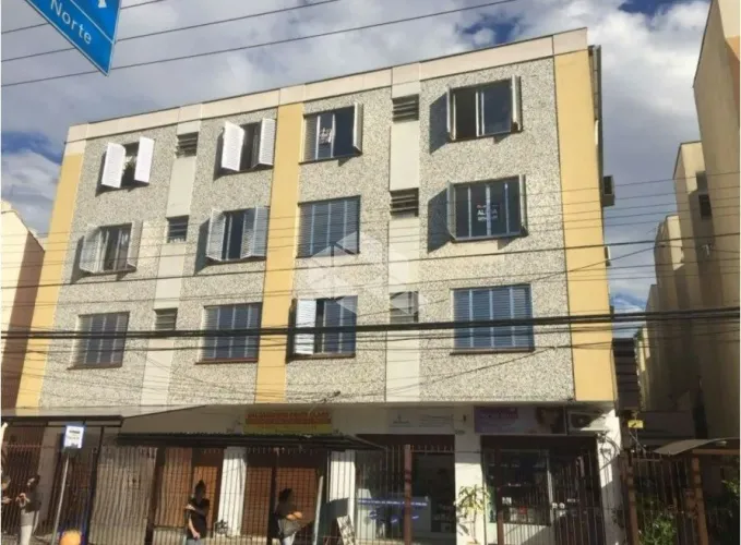 Apartamento com 1 quarto e 30m² à venda em Azenha, Porto Alegre.
