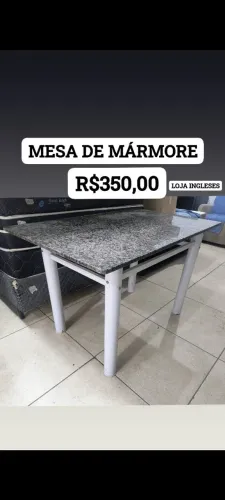 MESA DE MÁRMORE