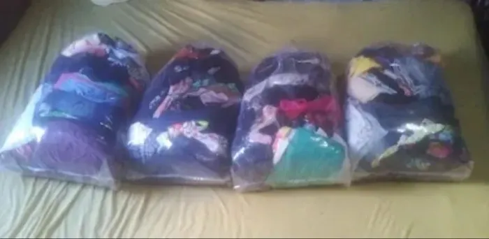 VENDE-SE ROUPAS USADAS
