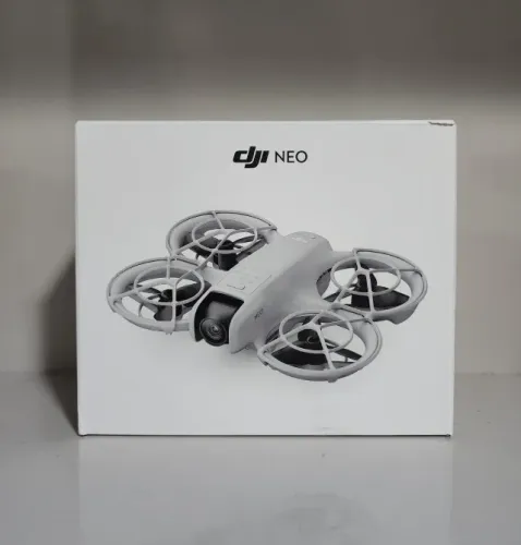 Drone DJI Neo 4k Com IA e Quickshots Standard BR DJI050 [Lacrado com NF e garantia]