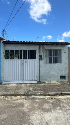 Casa no Benedito Bentes   6 x 13mt  Ótima Localização , SÓ A VISTA