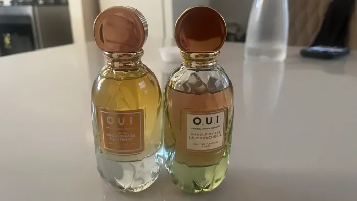Perfumes dois por 270