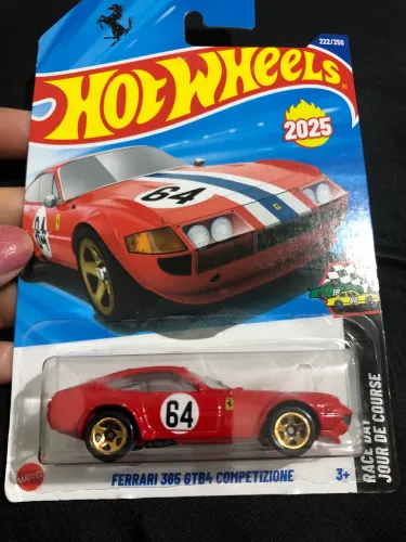 Carrinho Hot Wheels Ferrari 365 GTB4 Competizione