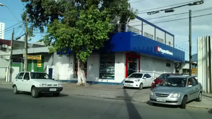 Imóvel Comercial 390m² próx. Ilha do Retiro e Clube Internacional | Pátio p/ Caminhões