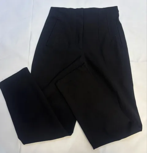 Calça Zara Preta tamanho M