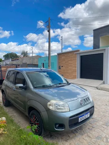 Fiat Uno Vivace/rua 1.0 EVO Fire Flex 8V 5P 2013