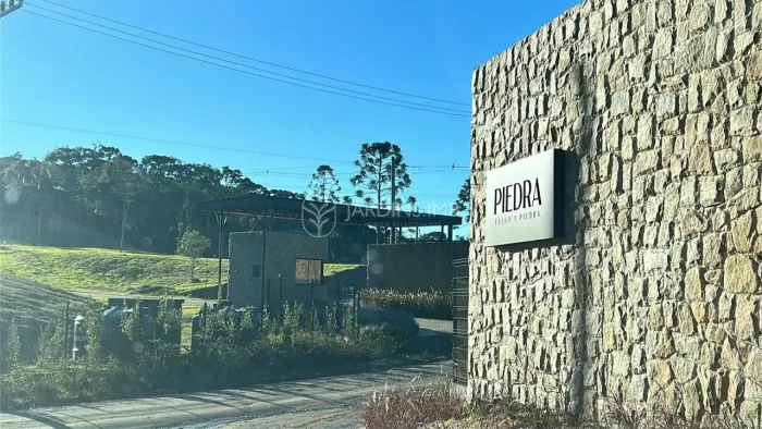 TERRENOS EM CONDOMÍNIO EM CAMPO ALEGRE/SC