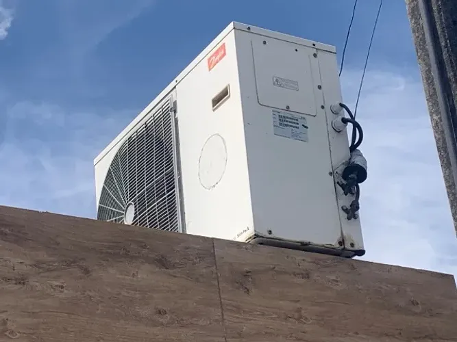 Unidade condensadora Danfoos resfriar+ evaporador 2 ventiladores Elgin