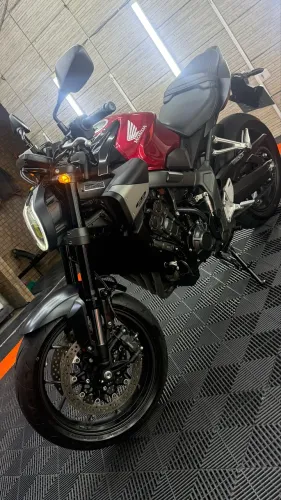 Cb 650 e-clouth
