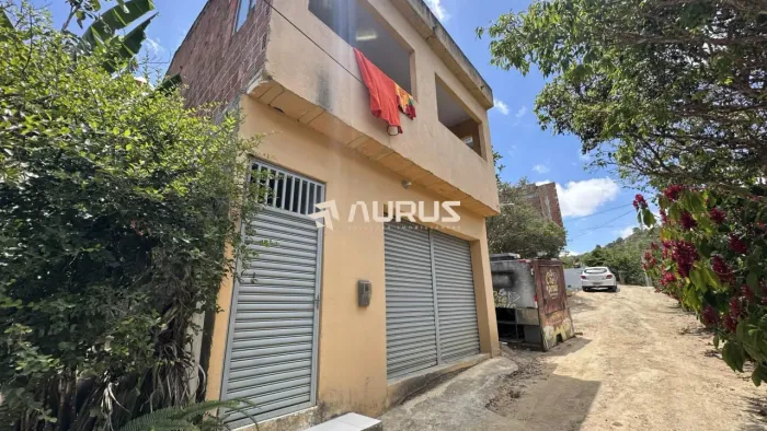 Casa ampla em Serra Negra próximo a Adevan do Mel