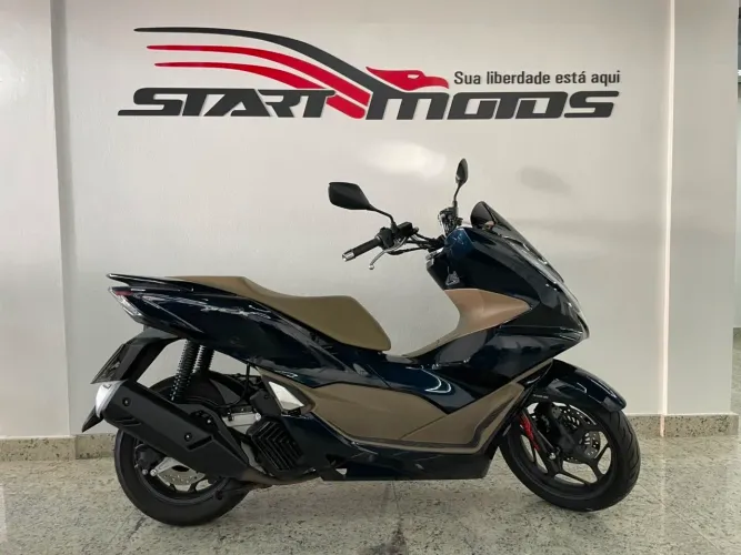 HONDA PCX 160 DLX 2025