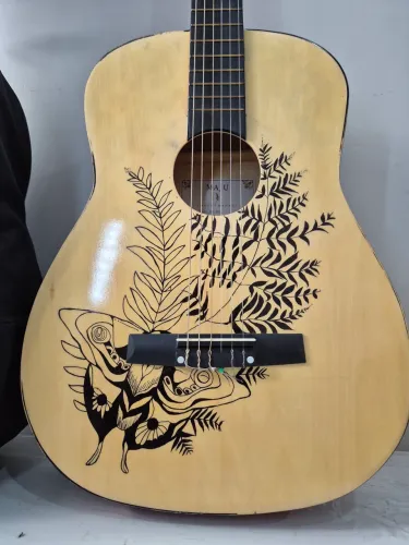 Vende-se Violão usado