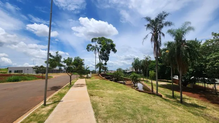 Terreno a venda no Vila Romi Residence Condomínio