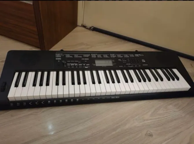 Teclado Casio CTK-3500 com capa