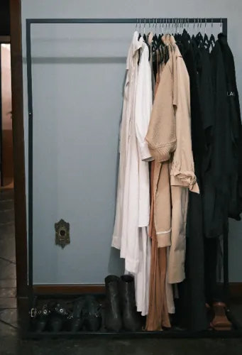 Arara de Chão em Ferro