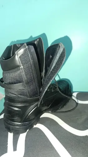 Bota militar