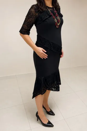 Vestido tipo tubinho preto detalhe em renda (42)