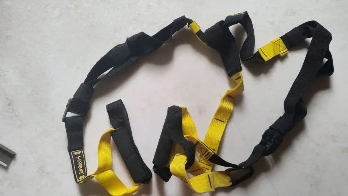 Fita de suspensão chamada de trx