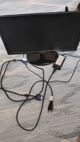 Monitor Samsung SA300