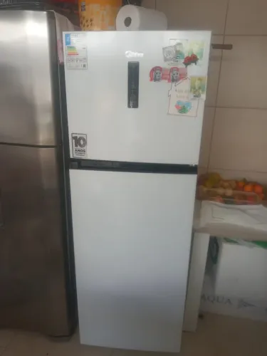 GELADEIRA MIDEA (1 ANO DE USO) ÓTIMO ESTADO