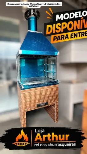 Churrasqueira pré moldada com vidro Temperado e coifa inox