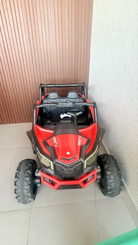 Carro elétrico infantil
