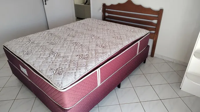 Cama box Queen
