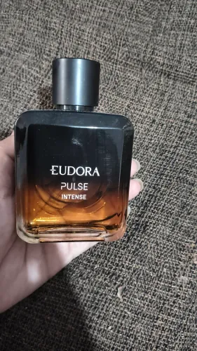 Perfume Eudora intense Usado duas vezes. Cheio!