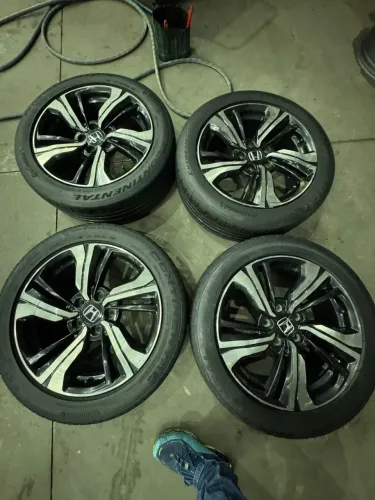 JOGO DE RODAS HONDA CIVIC ORIGINAL + PNEUS CONTINENTAL