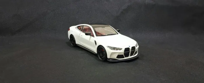 BMW M4 em metal- coleção