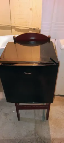FRIGOBAR MIDEA 45L 