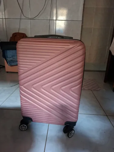 Mala de Bordo Rígida 4 Rodas Rosé - Usada em Ótimo Estado