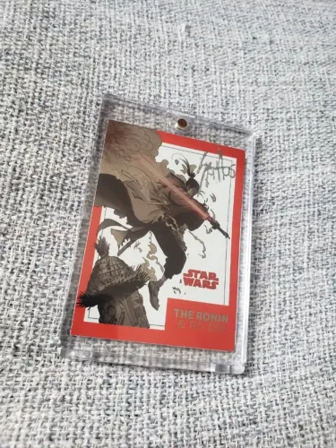 card ronin star wars ccxp (autografado) caixa acrílica - hasbro - Santtos Takashi Okazaki