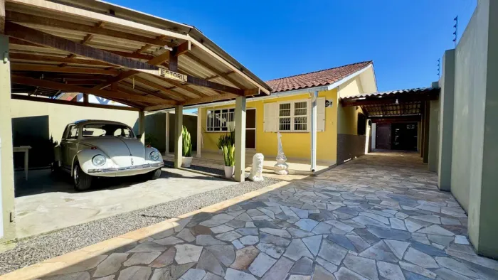 Casa com 4 dormitórios à venda, 260 m² por R$ 1.960.000,00 - Centro - Guaratuba/PR